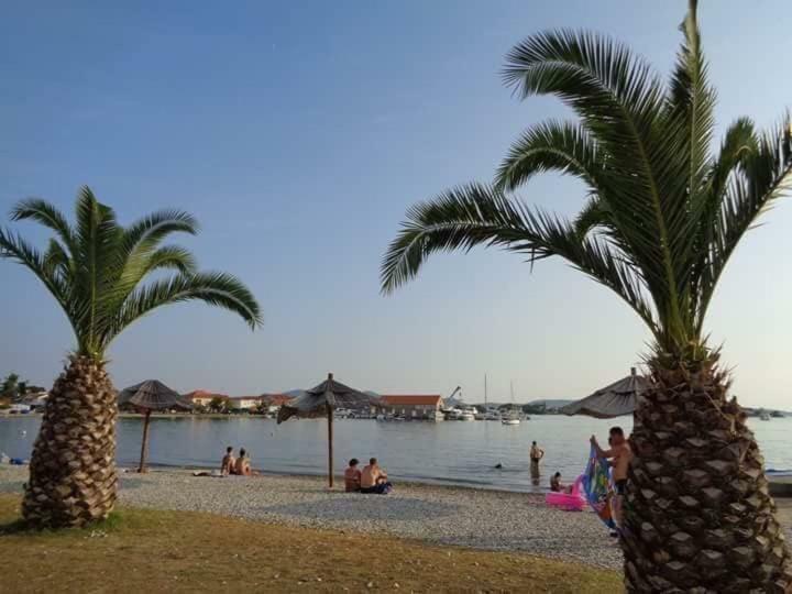 Leona Leilighet Sukošan Eksteriør bilde